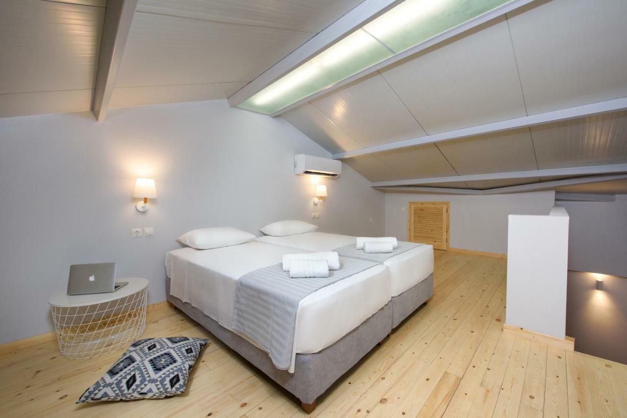 Appartement La Soffitta à Benitses  Extérieur photo